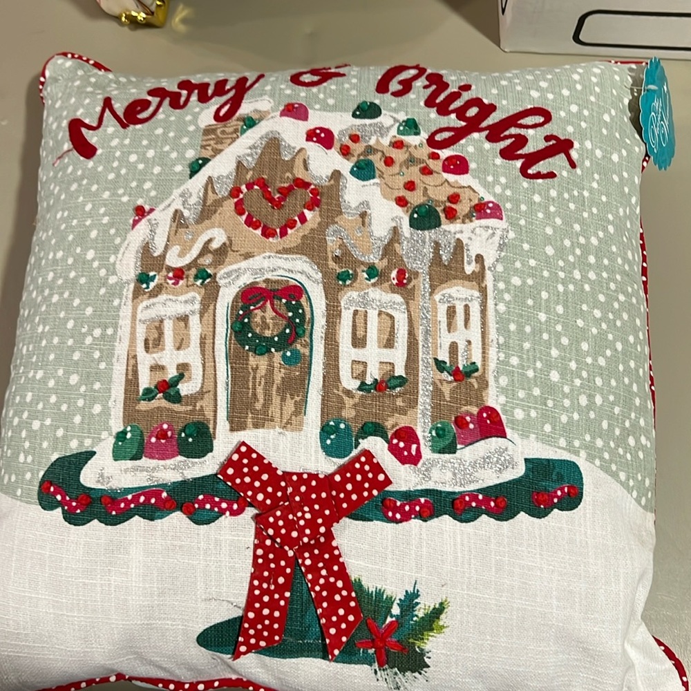 Pioneer Woman gingerbread house pillow